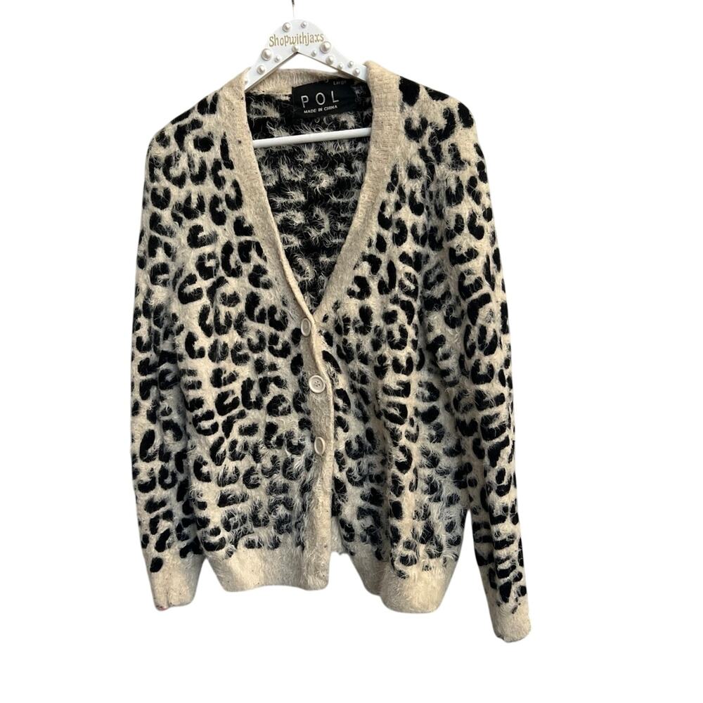 POL Women's Size large Cardigan Leopard Animal Print Eyelash Fuzzy Sweater